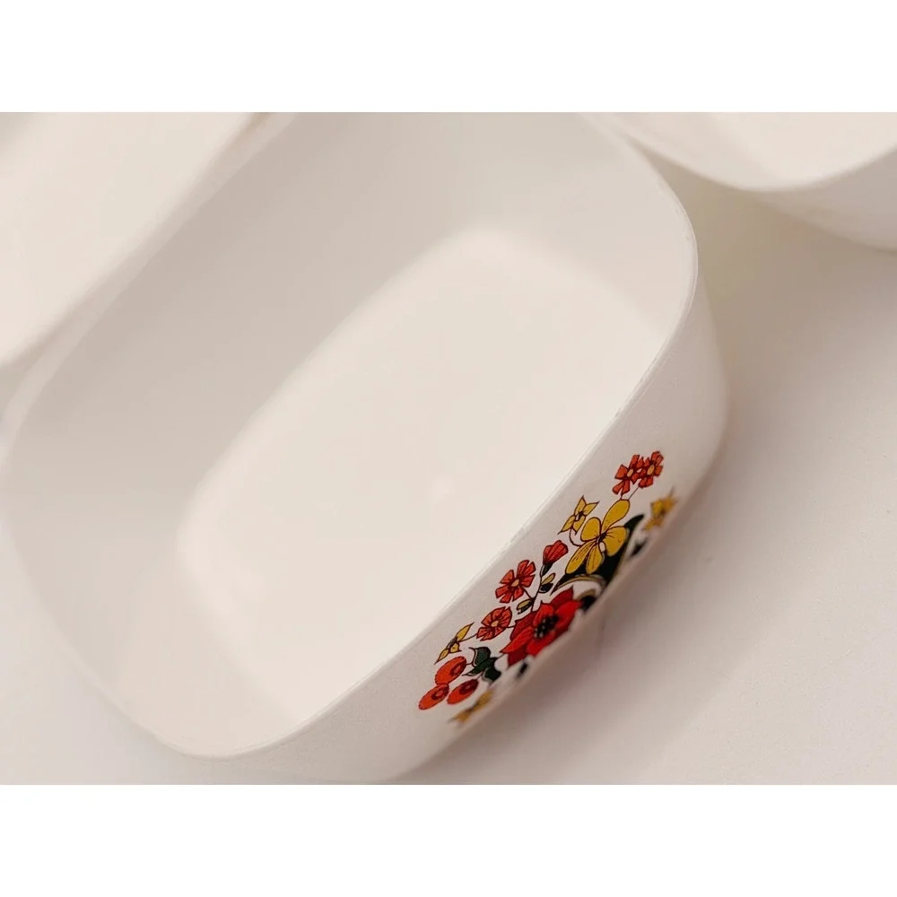 Dawn Garfield NJ Vintage Set of 4 Small Square White Floral Plastic Bowls 1970s